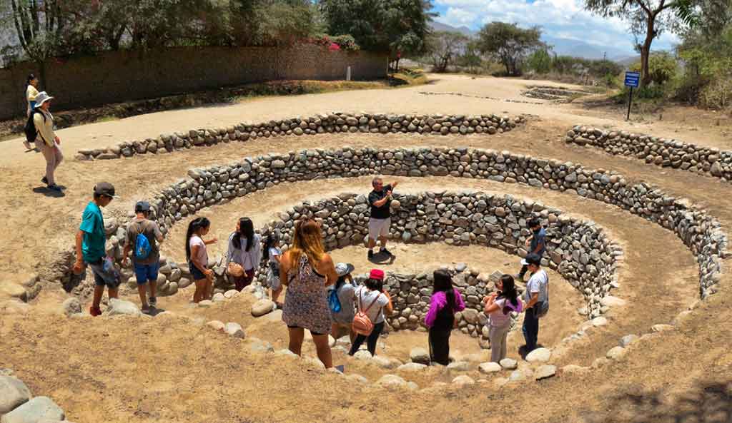 Full day - ARCHAEOLOGICAL & MAGICAL NAZCA FROM ICA